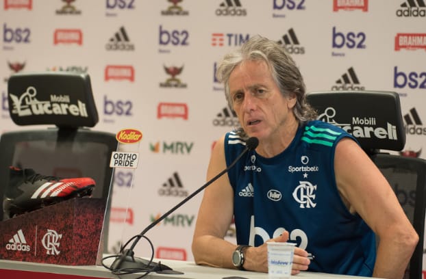 Jorge Jesus anuncia estreia do time principal do Flamengo contra Resende