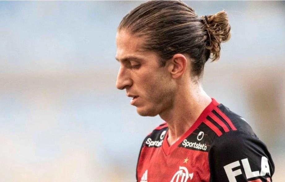 Jornalista sugere que Filipe Luís seja técnico do Flamengo