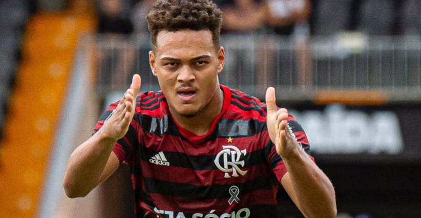 Flamengo empata com o Vasco e conquista o título do Carioca Sub-20