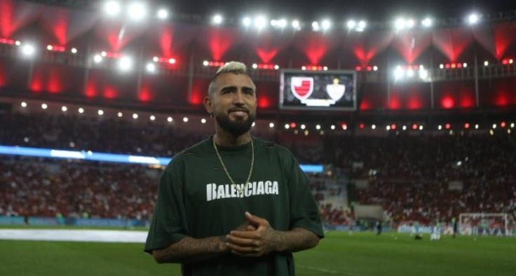 Depois da vitória: Flamengo confirma a contratação de Vidal: sonho que tive em toda minha vida