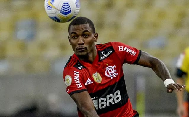 Quais jogadores voltam de empréstimo para o Flamengo