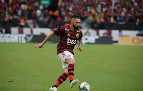 Rumo ao Santos, Pará se despede do Flamengo: Só tenho a agradecer