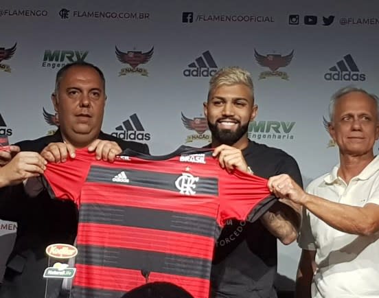 Gabigol é apresentado e traça metas no Flamengo: Quero fazer gols e ser campeão