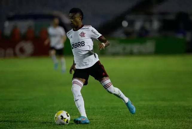 Bruno Henrique volta a completar 90 minutos e reassume papel de protagonismo no Flamengo