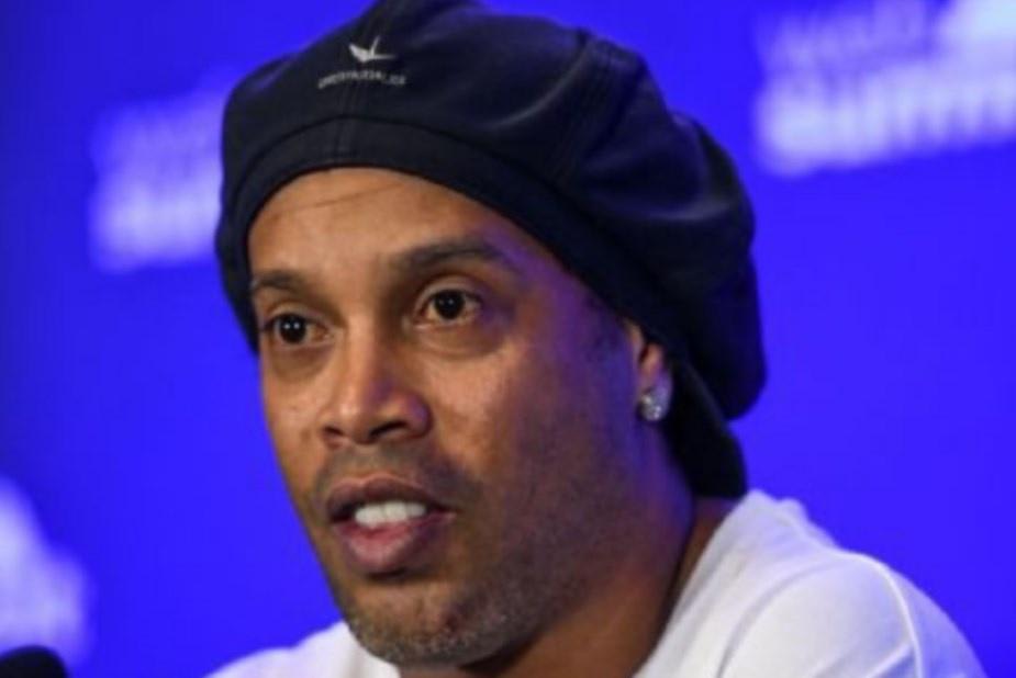 Ronaldinho Gaúcho manda recado pelos 127 anos do Flamengo