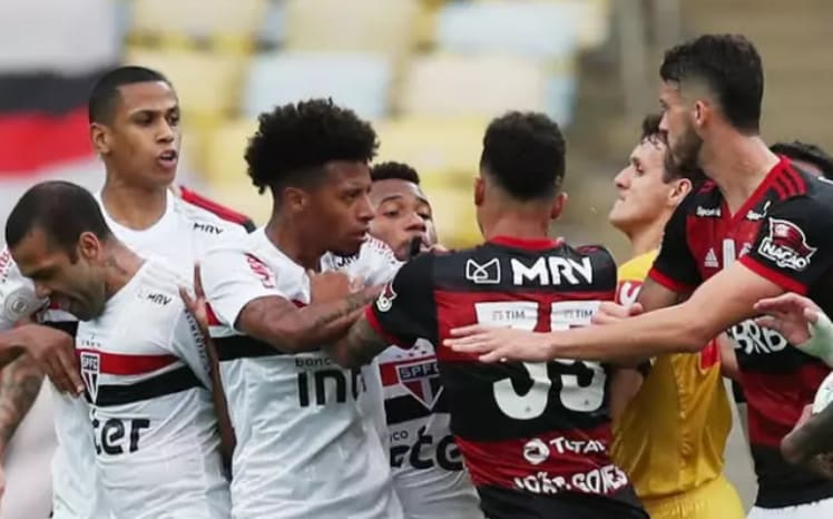 Flamengo encerra o primeiro turno com apenas 55,5  de aproveitamento como mandante