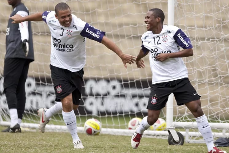 Corinthians x Cruzeiro: do campo à gestão, Ronaldo, Paulo André e Elias revivem raiz da parceria