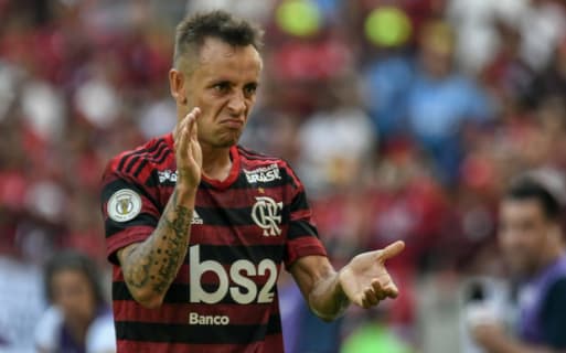 Quem entra? Flamengo pode fazer cinco alterações na lista de inscritos para as oitavas Libertadores