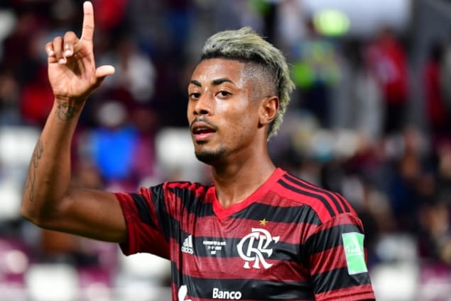 Bruno Henrique se reúne com empresário para alinhar detalhes do novo contrato com o Flamengo