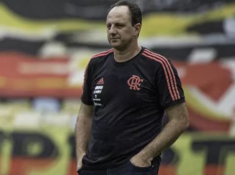 Flamengo se reinventa com trocas ousadas de Ceni