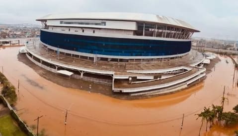 Grêmio dá show fora de campo nas enchentes