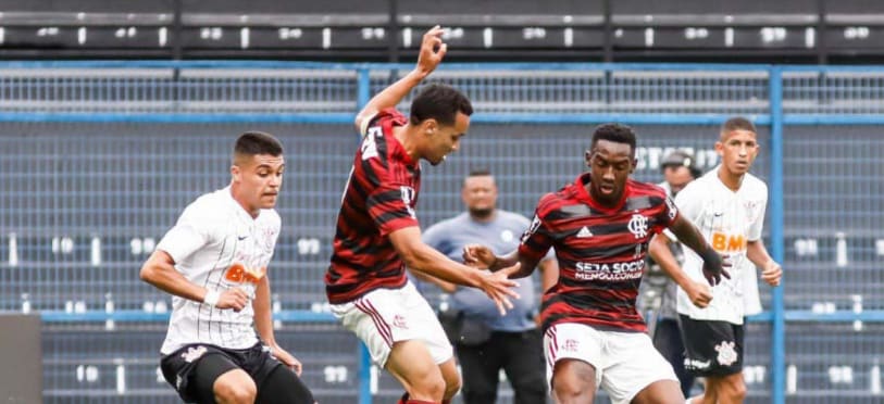 Flamengo e Corinthians decidem vaga na final do Brasileirão Sub-20