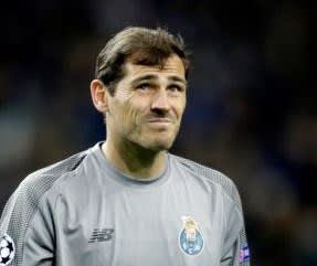 OFF:Casillas sofre infarto, passa por cirurgia, mas já está consciente
