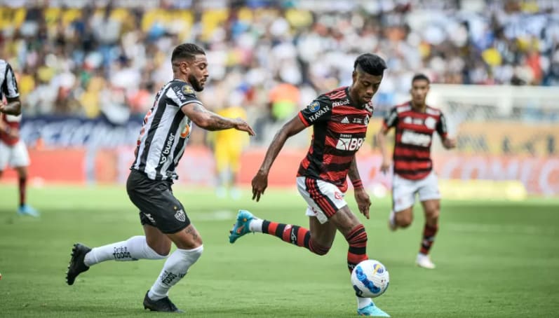 Sousa precisa entender o que significa trocar BH por Diego no Flamengo