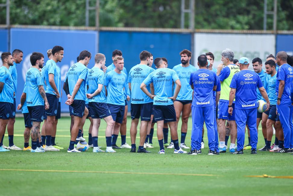 Renato Portaluppi na corda bamba: ano acidentado por ele mesmo, pela direção do Grêmio e pelas injustiças da CBF