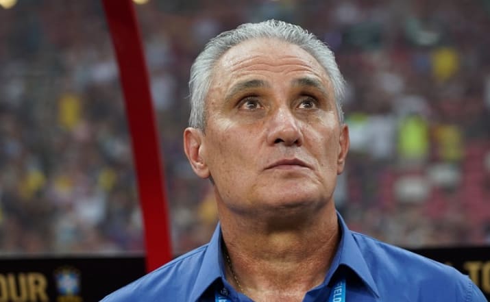 Jornalista alfineta Tite e cobra: “Deveria olhar mais para o Flamengo”