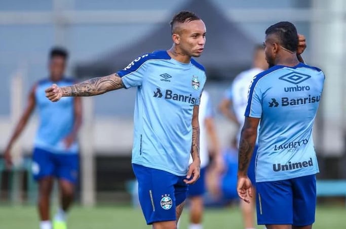 Everton revela atenção na pré-Libertadores: Já começou para o Grêmio também