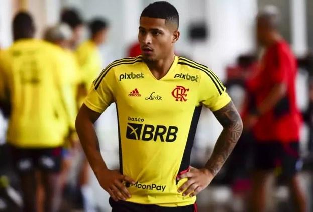 Flamengo brinca com resenha entre João Gomes e Arrascaeta nas redes sociais