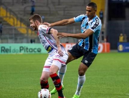 Jogo de oito gols: Grêmio coleciona estatísticas interessantes após duelo  frenético