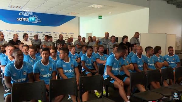 AO VIVO: reapresentação do plantel de jogadores do Grêmio