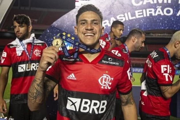 Pedro do Flamengo entra na lista de reforços do São Paulo para 2022