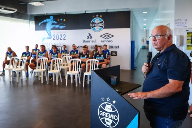 Grêmio aproveita reapresentação para intensificar conversas por readequação financeira