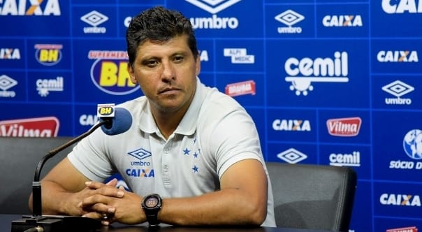 SIDNEI LOBO ELOGIA POSTURA DOS ATLETAS E AVALIA COMO POSITIVA SUA EXPERIÊNCIA ENQUANTO TREINADOR