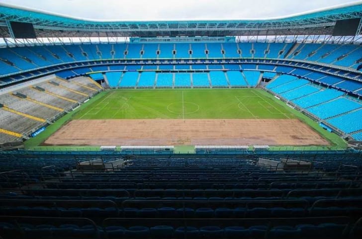 Grêmio conclui troca do gramado da arena