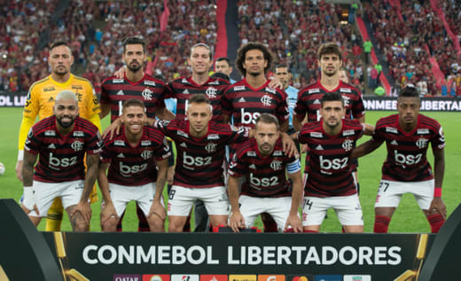 Flamengo é multado pela CONMEBOL por infrações inusitadas na vitória sobre o Internacional