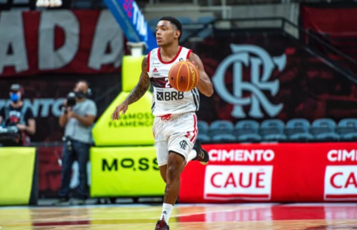 Flamengo vira diante do São Paulo e vence o primeiro jogo das finais do NBB