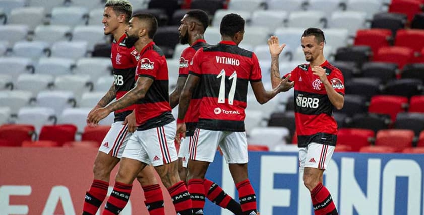 Torcedores do Flamengo brincam com gols de Michael e Vitinho no mesmo jogo: Milagre