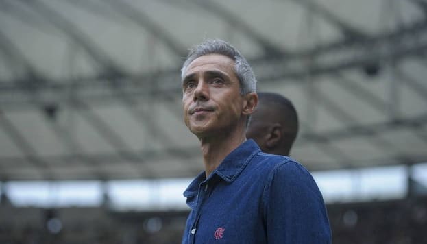 Entenda os motivos que fazem o Flamengo não demitir Paulo Sousa