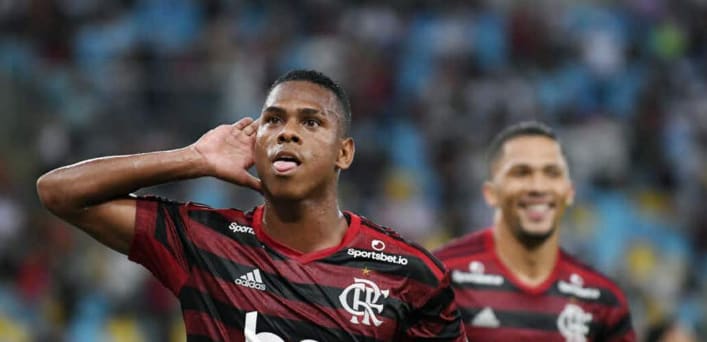 [COMENTE]: Como você avalia o desempenho do Flamengo na vitória de hoje?