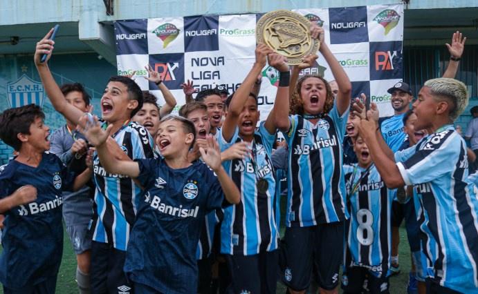 Categorias Sub-10 e Sub-11 são campeãs gaúchas