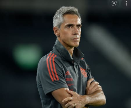 Flamengo de Paulo Sousa recebe vaias que lembram últimos momentos de Carpegiani, refém do sucesso de 1981