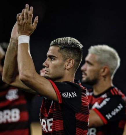 Flamengo reafirma acordo de compra e atualiza pendências em contatos com Andreas e United