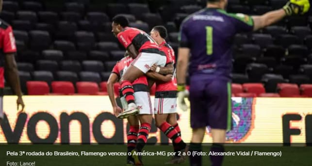 Flamengo emplaca cinco jogadores na seleção da 3ª rodada do Brasileiro; Vitinho é o cara