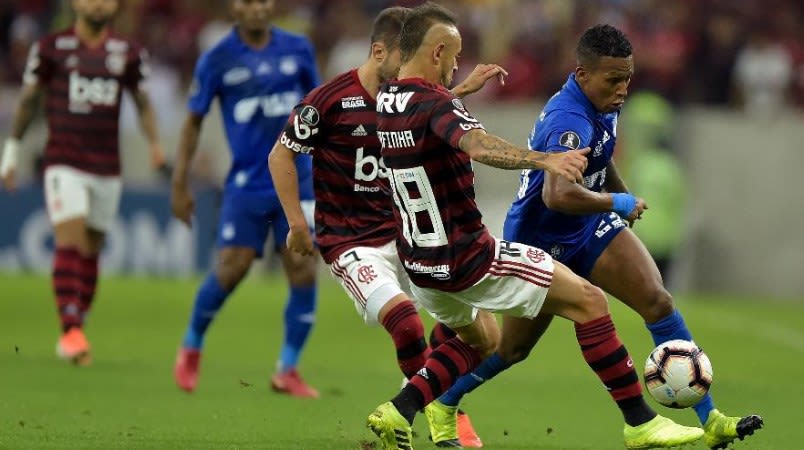 [COMENTE]: Continuando com uma queda brusca de rendimento na segunda etapa o Flamengo pode ir longe na Libertadores?