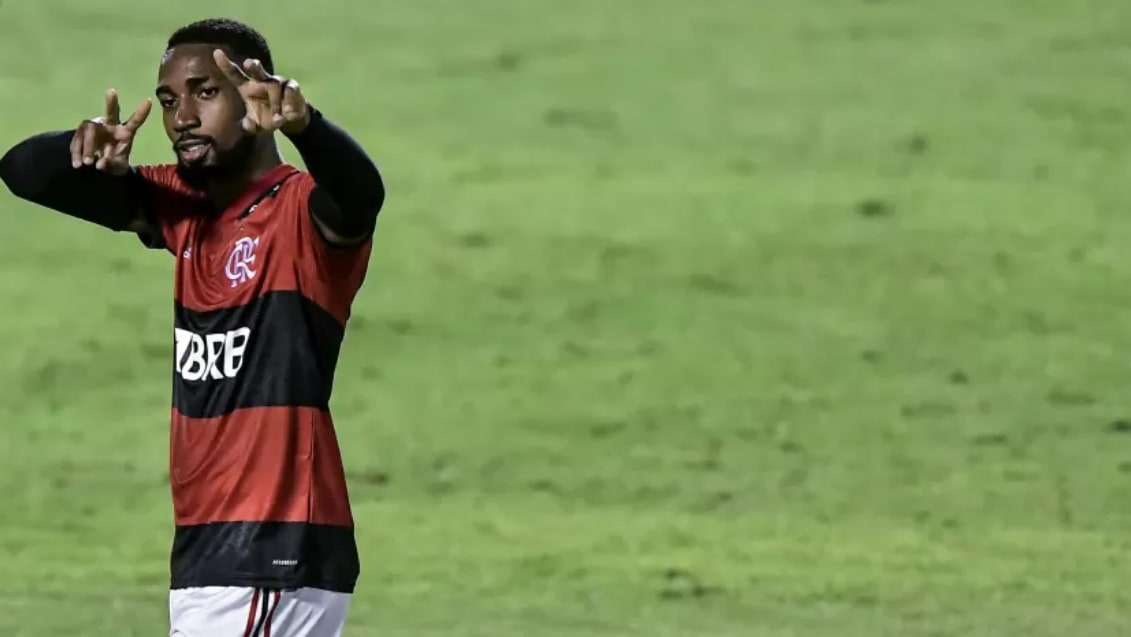 Clube de Sampaoli cria aditivos e oferece até carro para Gerson