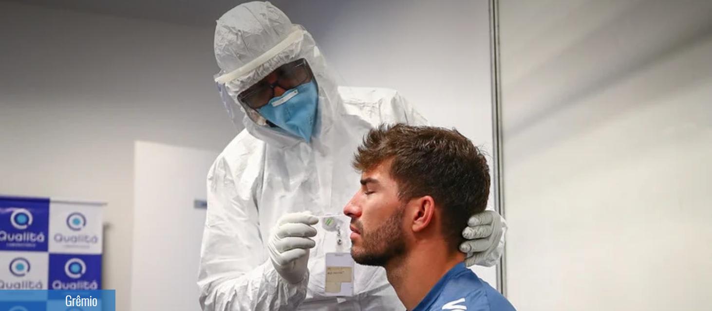 Jogadores do Grêmio realizam nova bateria de testes para covid-19