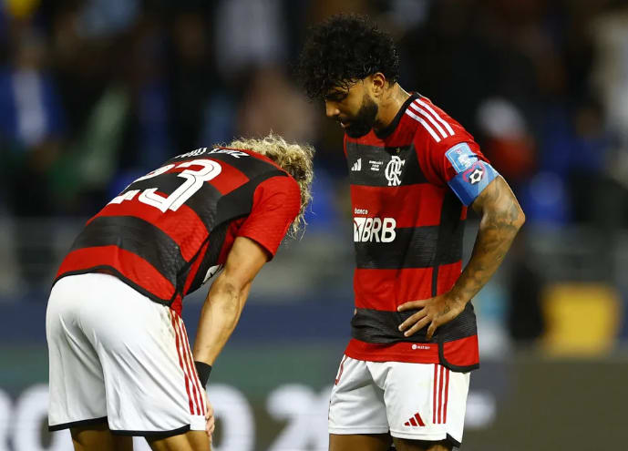 Análise: decisões erradas de cima, do banco e no campo marcam vexame do Flamengo no Mundial