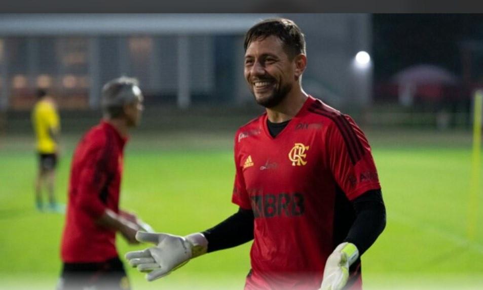 Diego Alves ou Hugo? Paulo Sousa decide sobre titular do Flamengo