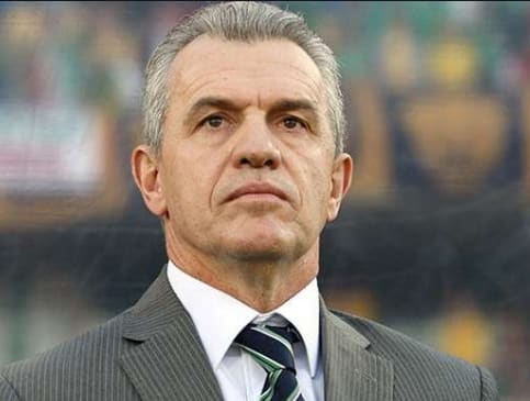 Confira a trajetória de Javier Aguirre, o técnico que está na mira do Mengão