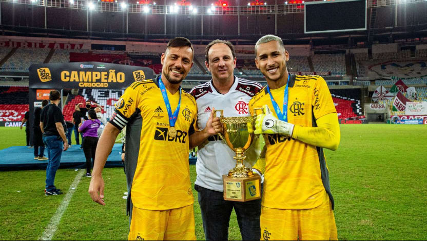 Diego Alves está entre os maiores do Flamengo: Gabriel Batista manda recado para goleiro antes de despedida