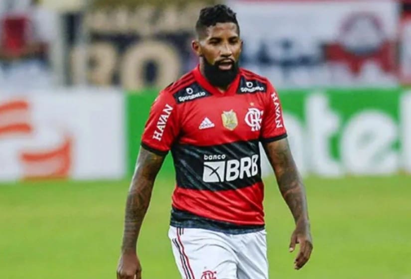 Em boa fase, Rodinei pode ter contrato renovado no Flamengo