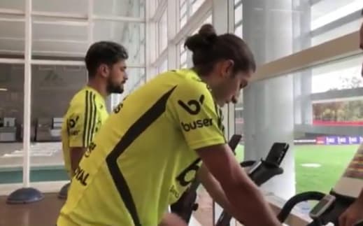 A todo vapor! Flamengo divulga vídeo de Arrascaeta e Filipe Luís em trabalho de recuperação