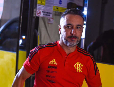 OPINIÃO: Quais mudanças Vitor Pereira fez em 30 dias no Flamengo