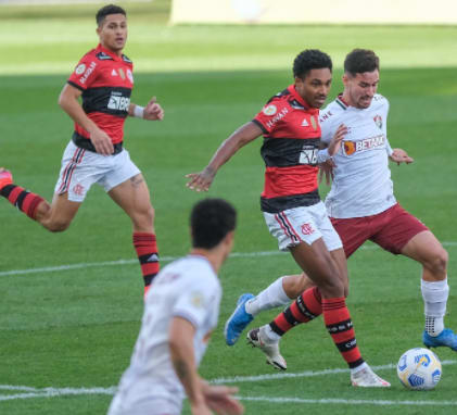 Torcedor do Flamengo hoje em parte é arrogante, um negócio perigoso