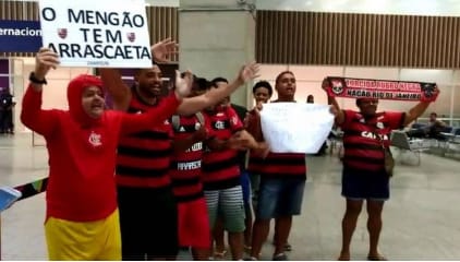 Meia uruguaio Arrascaeta é esperado no Rio de Janeiro para assinar com o Flamengo