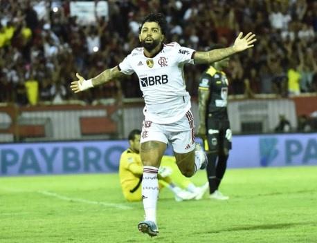 Flamengo soma melhor ataque e pior defesa entre os times da Série A do Brasileirão